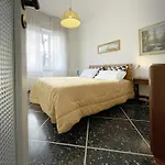 Sulle Vie Delle Cinque Terre, Nel Centro Storico Di Spezia! Apartment La Spezia