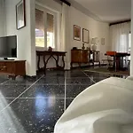 Apartment Sulle Vie Delle Cinque Terre, Nel Centro Storico Di Spezia! *