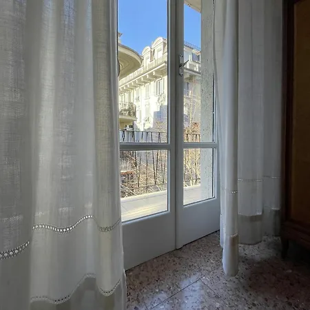 Appartement Sulle Vie Delle Cinque Terre, Nel Centro Storico Di Spezia!