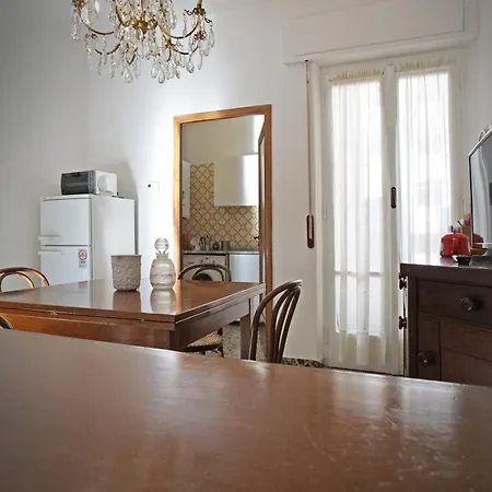 Appartement Sulle Vie Delle Cinque Terre, Nel Centro Storico Di Spezia! La Spezia