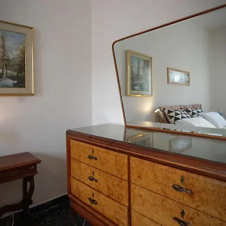 Appartement Sulle Vie Delle Cinque Terre, Nel Centro Storico Di Spezia! La Spezia