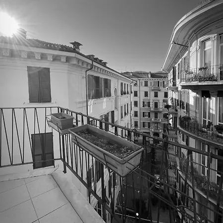 Sulle Vie Delle Cinque Terre, Nel Centro Storico Di Spezia! Apartament *