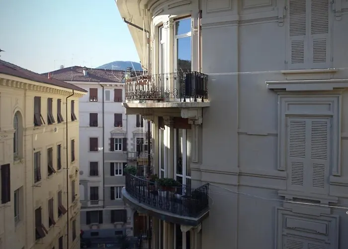 Sulle Vie Delle Cinque Terre, Nel Centro Storico Di Spezia! דירה *